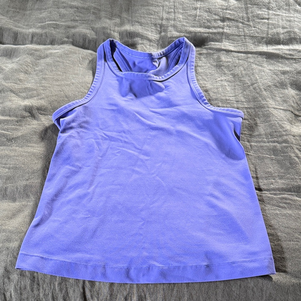 LULULEMON-Halter neck tank